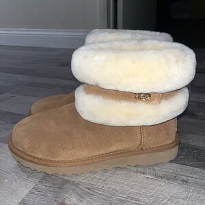 UGG Classic Fluff Mini Belted Boots